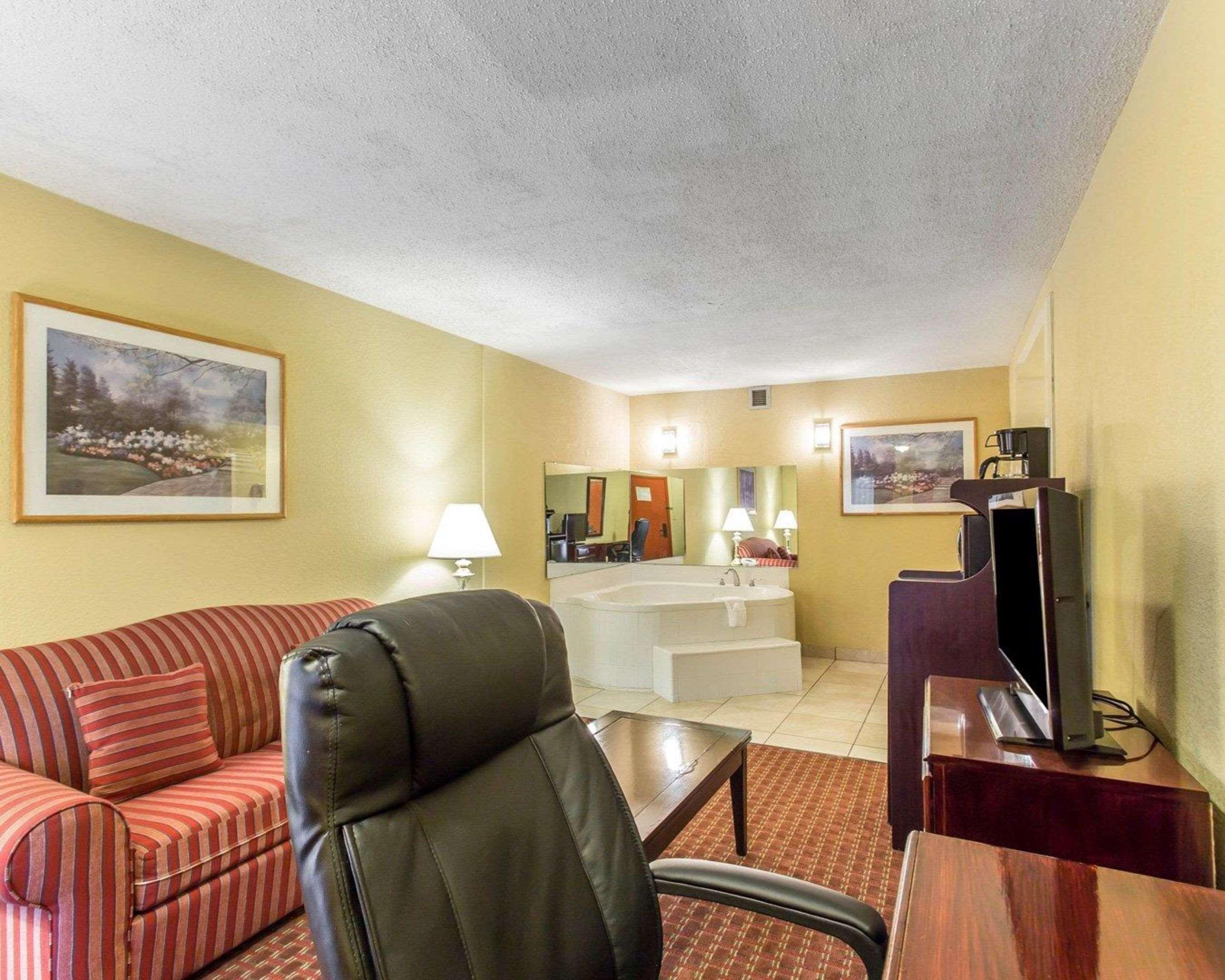 Clarion Pointe ステーツビル エクステリア 写真