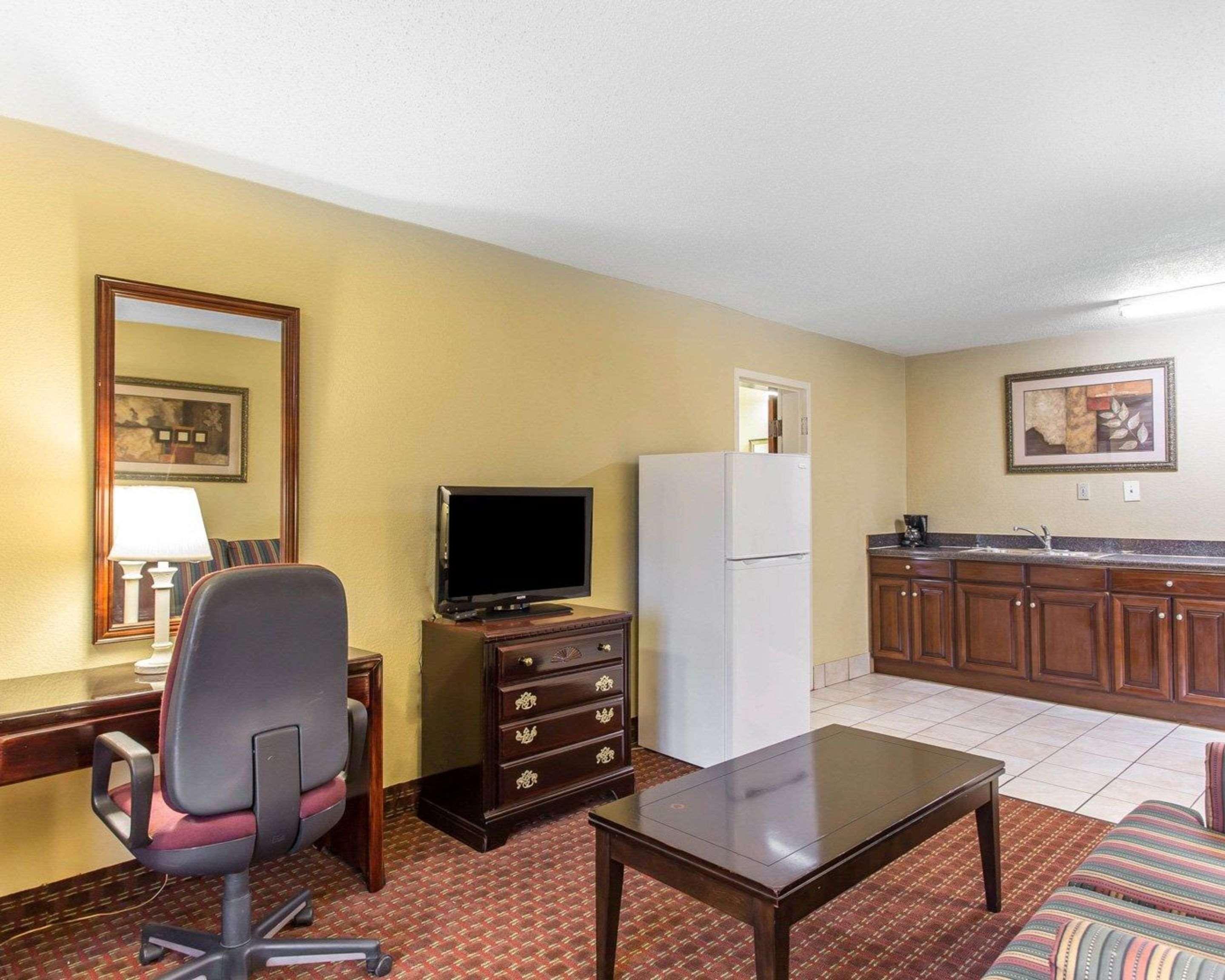 Clarion Pointe ステーツビル エクステリア 写真
