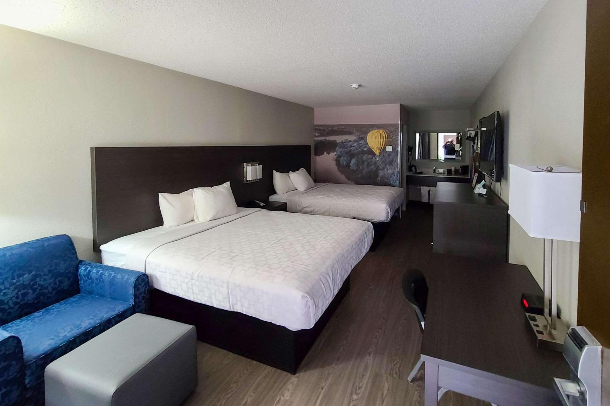 Clarion Pointe ステーツビル エクステリア 写真